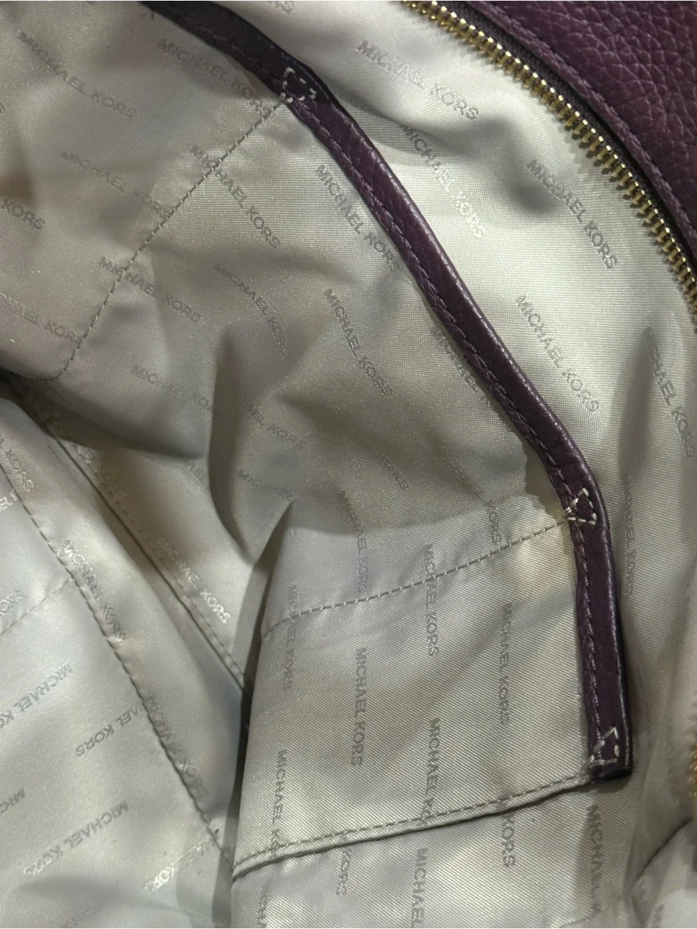 FLAWLESS Michael Kors Lena LG Pebbled Leather Hobo Bag - Purple/Plum Fall 2017